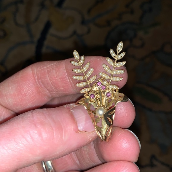 Broach‎ - Picture 2 of 5